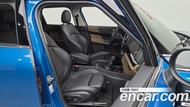 MINI Cooper Countryman HIGH 2nd 2019 — фото 32