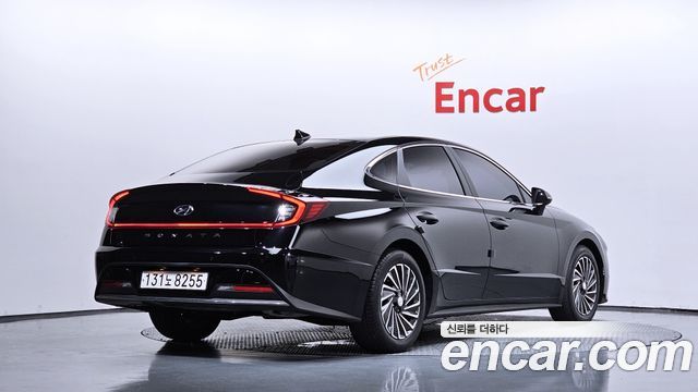 Hyundai Sonata Hybrid (DN8) Premium Plus 2023 — фото 2