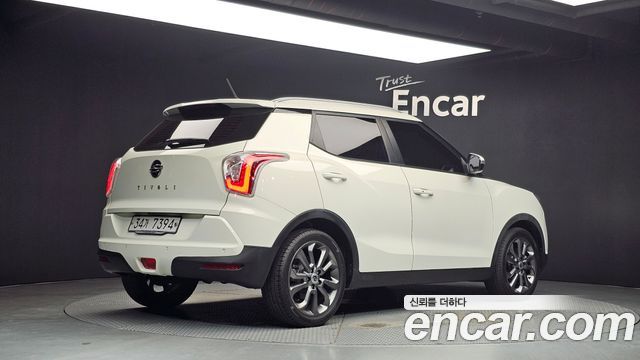 KG Mobility (SsangYong) Tivoli VX 2WD 2017 — фото 2