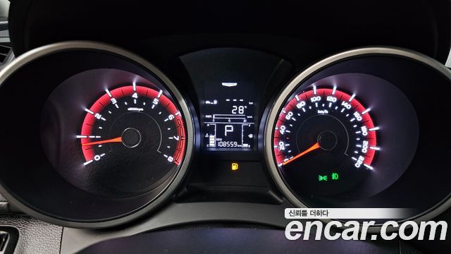 KG Mobility (SsangYong) Tivoli VX 2WD 2017 — фото 8