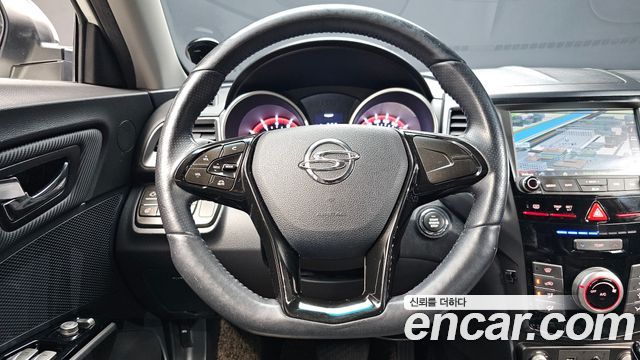 KG Mobility (SsangYong) Tivoli VX 2WD 2017 — фото 13