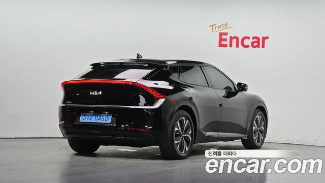 Kia EV6 Long Range 4WD Earth 2023 — фото 2