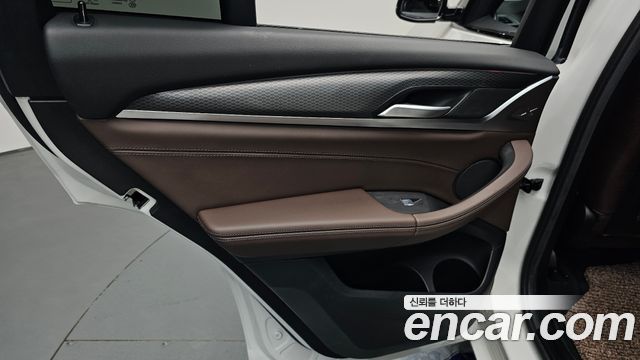 BMW X4 (G02) xDrive20i M Sport 2023 — фото 25