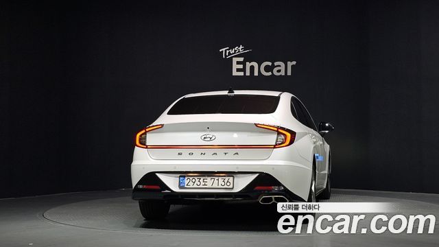 Hyundai Sonata (DN8) 1.6 Turbo Premium Family 2021 — фото 4