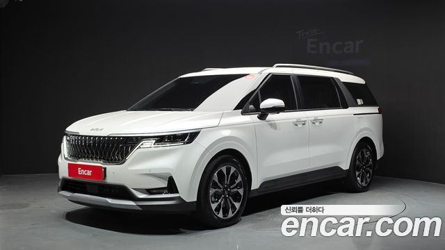 Kia Carnival (IV) Gasoline 9-Seater Prestige 2023 — фото 1