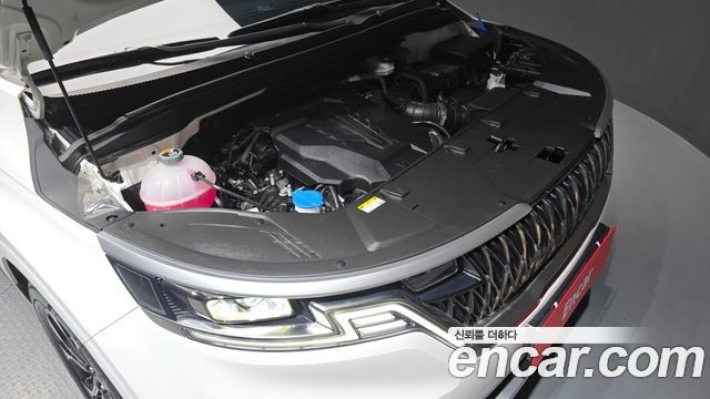Kia Carnival (IV) Gasoline 9-Seater Prestige 2023 — фото 6