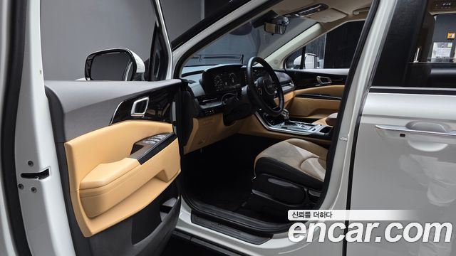 Kia Carnival (IV) Gasoline 9-Seater Prestige 2023 — фото 10