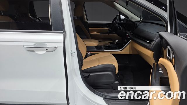 Kia Carnival (IV) Gasoline 9-Seater Prestige 2023 — фото 11