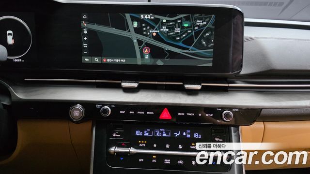 Kia Carnival (IV) Gasoline 9-Seater Prestige 2023 — фото 16