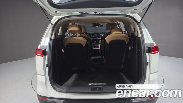Kia Carnival (IV) Gasoline 9-Seater Prestige 2023 — фото 20