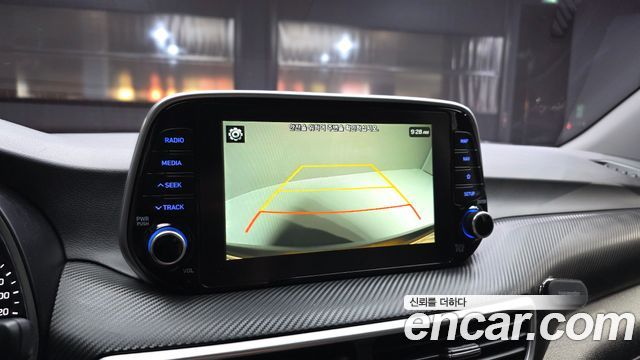Hyundai Tucson Diesel 2.0 2WD Modern 2020 — фото 15