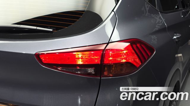 Hyundai Tucson Diesel 2.0 2WD Modern 2020 — фото 23