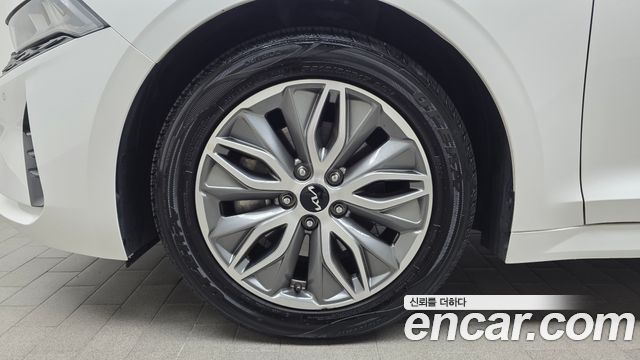 Kia K5 Hybrid (III) Noblesse 2023 — фото 5