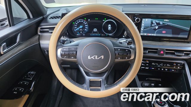 Kia K5 Hybrid (III) Noblesse 2023 — фото 14