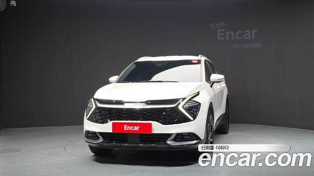 Kia Sportage (V) Gasoline 1.6 Turbo 2WD Prestige 2023 — фото 3