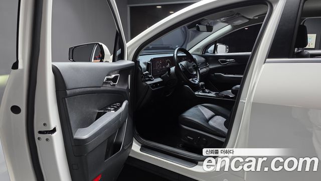 Kia Sportage (V) Gasoline 1.6 Turbo 2WD Prestige 2023 — фото 10