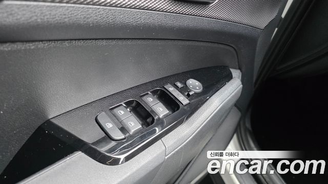 Kia Sportage (V) Gasoline 1.6 Turbo 2WD Prestige 2023 — фото 14