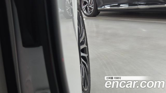 Mercedes-Benz EQE SUV (X294) EQE53 AMG 4MATIC+ 2024 — фото 15