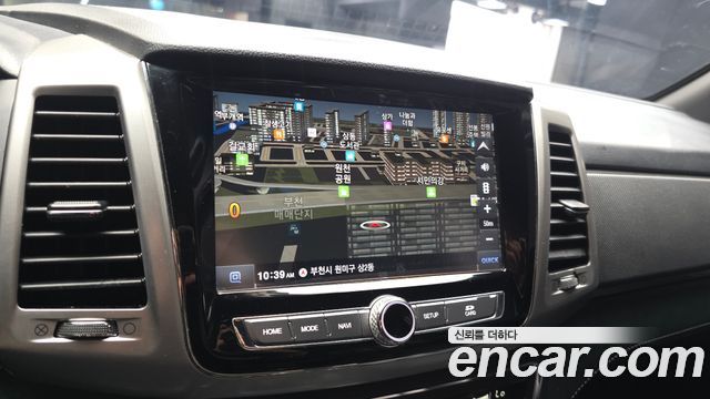 KG Mobility (SsangYong) Rexton Sports Khan Diesel 2.2 4WD Professional X (5-Link) 2019 — фото 19