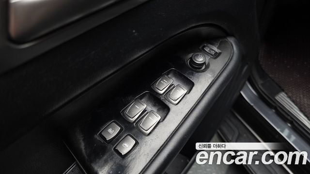 KG Mobility (SsangYong) Rexton Sports Khan Diesel 2.2 4WD Professional X (5-Link) 2019 — фото 35