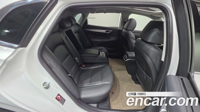 Hyundai Grandeur (IG) 3.0 LPi Rent Car Exclusive 2022 — фото 17