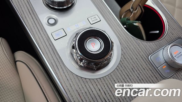 Genesis GV80 2.5T Gasoline AWD 2025 — фото 9