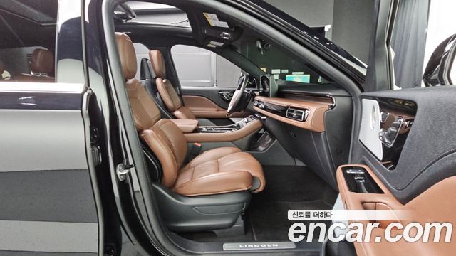 Lincoln Aviator (II) 3.0 Reserve  AWD 2025 — фото 15