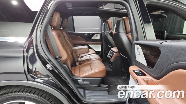Lincoln Aviator (II) 3.0 Reserve  AWD 2025 — фото 16