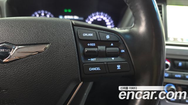 Genesis G80 3.3 GDI AWD Premium Luxury 2020 — фото 17