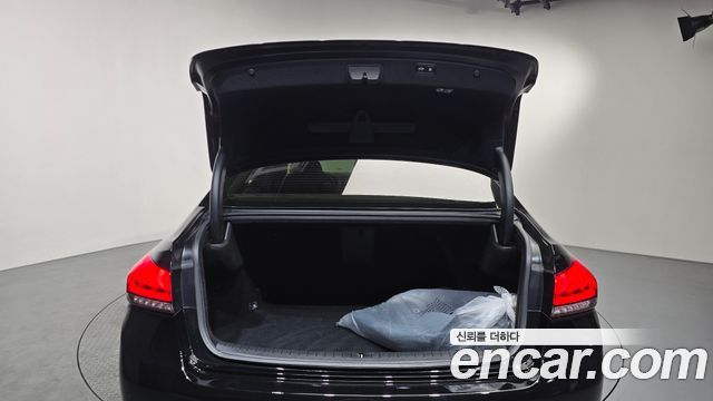 Genesis G80 3.3 GDI AWD Premium Luxury 2020 — фото 20