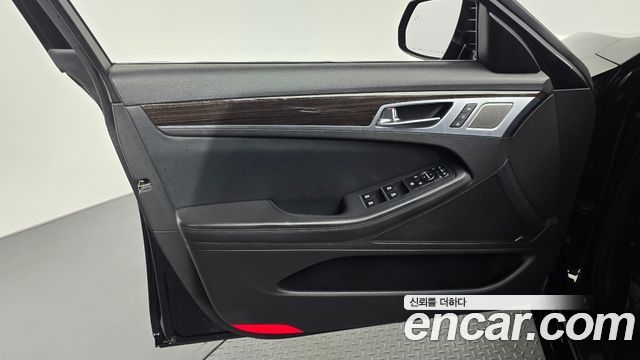 Genesis G80 3.3 GDI AWD Premium Luxury 2020 — фото 24