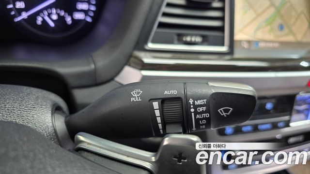 Genesis G80 3.3 GDI AWD Premium Luxury 2020 — фото 35