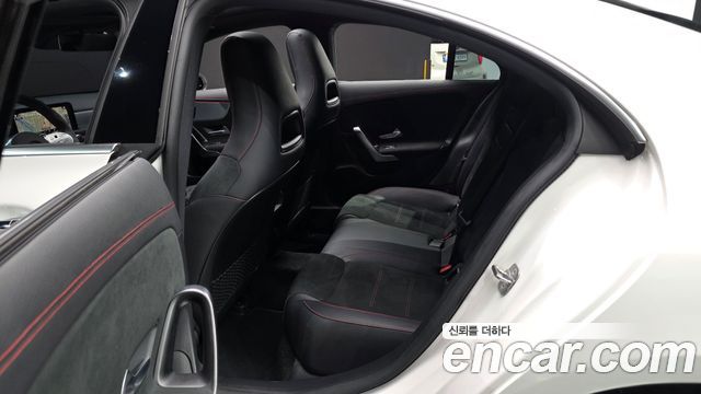 Mercedes-Benz CLA-Class (C118) CLA250 4MATIC 2023 — фото 12