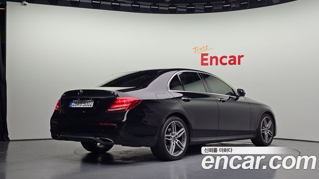 Mercedes-Benz E-Class (W213) E300 Avantgarde 2019 — фото 2