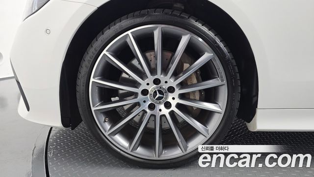 Mercedes-Benz E-Class (W213) E450 4MATIC Coupe 2022 — фото 5