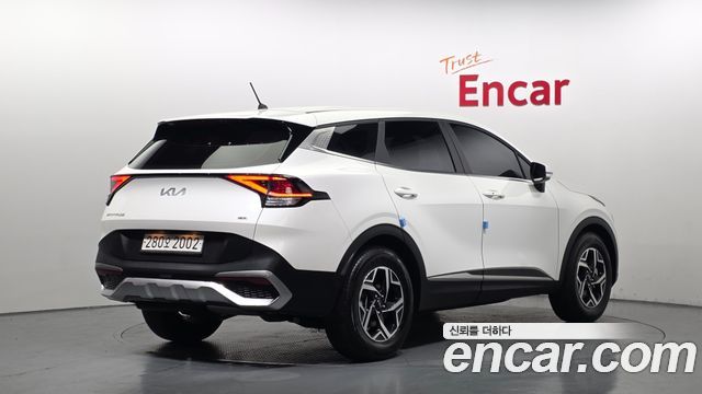 Kia Sportage (V) Diesel 2.0 4WD Trendy 2023 — фото 2