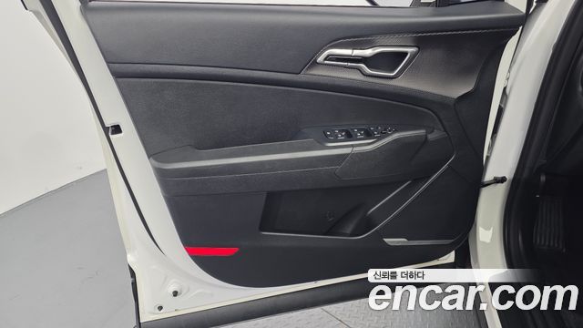 Kia Sportage (V) Diesel 2.0 4WD Trendy 2023 — фото 30