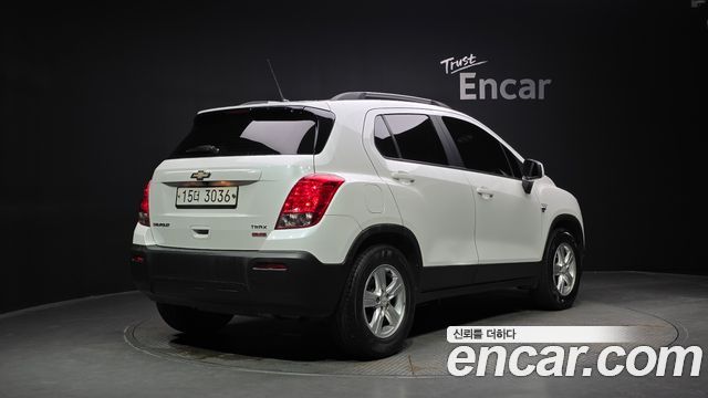 Chevrolet Trax 1.4 LS Deluxe 2015 — фото 2