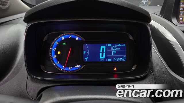 Chevrolet Trax 1.4 LS Deluxe 2015 — фото 8
