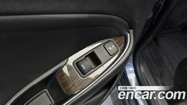 Chevrolet Malibu 1.3 Turbo Premier 2020 — фото 18