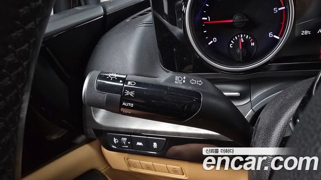 Kia Carnival (IV) Diesel 9-Seater Prestige 2021 — фото 17