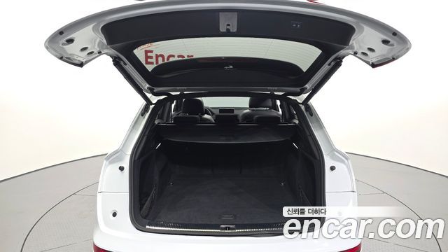 Audi Q5 (FY) 40 TDI Quattro Premium 2020 — фото 20