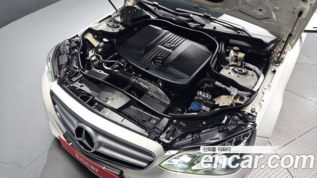 Mercedes-Benz E-Class (W212) E220 Bluetec Avantgarde 2016 — фото 6