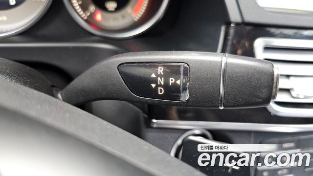 Mercedes-Benz E-Class (W212) E220 Bluetec Avantgarde 2016 — фото 9