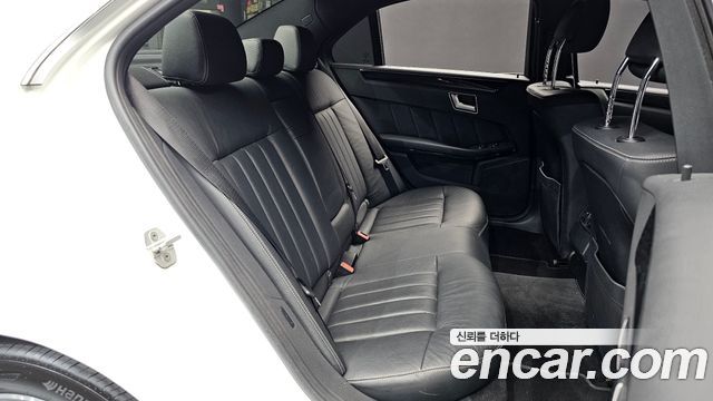 Mercedes-Benz E-Class (W212) E220 Bluetec Avantgarde 2016 — фото 12