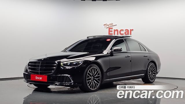 Mercedes-Benz S-Class (W223) S580L 4MATIC 2022 — фото 1