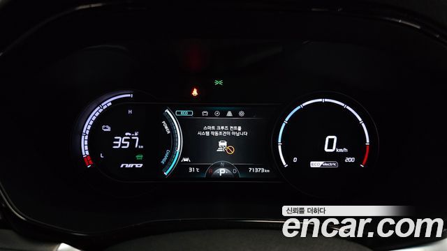 Kia Niro EV Noblesse 2022 — фото 8