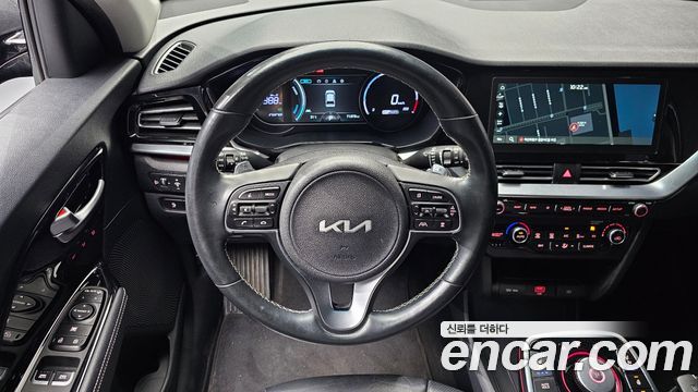 Kia Niro EV Noblesse 2022 — фото 13