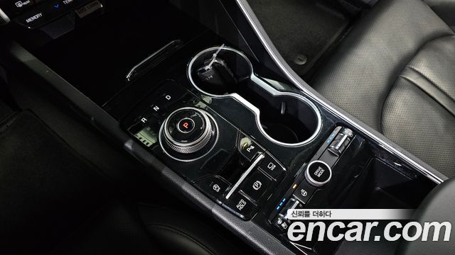 Kia K5 (III) 2.0 Prestige 2023 — фото 9