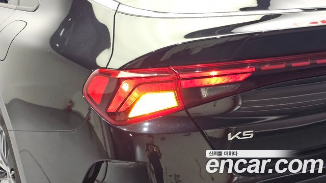 Kia K5 (III) 2.0 Prestige 2023 — фото 23